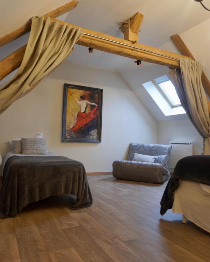 Kasaloc Apartment Maintenon Bagian luar foto