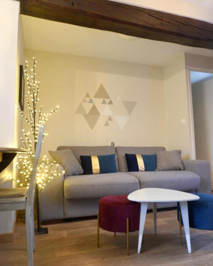 Kasaloc Apartment Maintenon Bagian luar foto