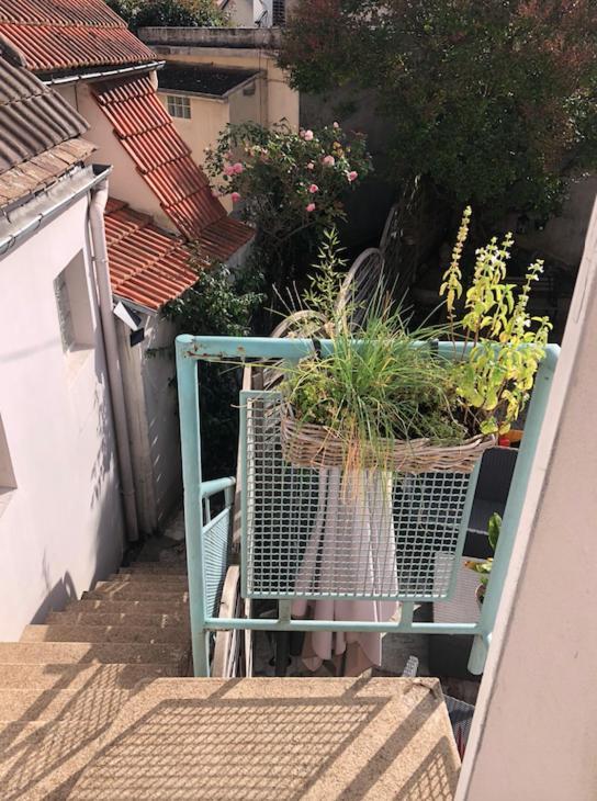 Kasaloc Apartment Maintenon Bagian luar foto