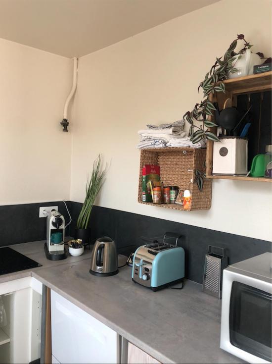 Kasaloc Apartment Maintenon Bagian luar foto