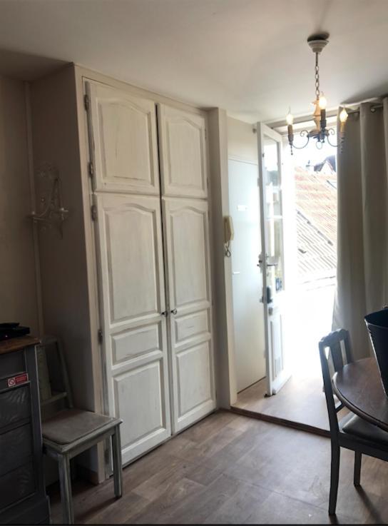 Kasaloc Apartment Maintenon Bagian luar foto