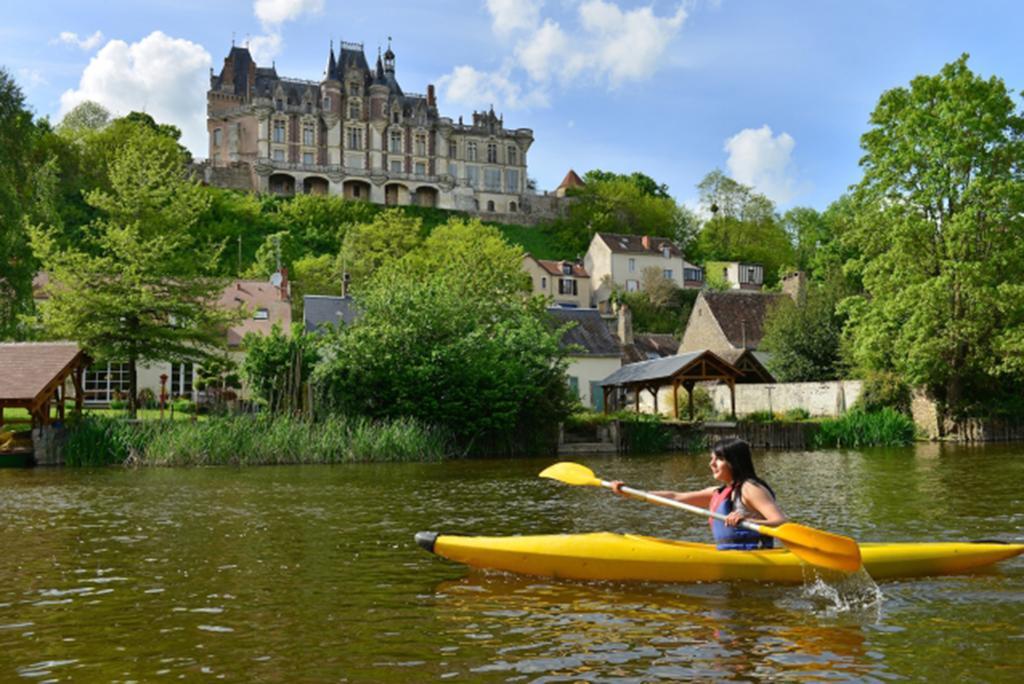 Kasaloc Apartment Maintenon Bagian luar foto